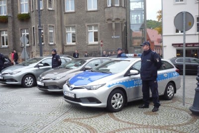 Wałbrzyska policja dostała nowe radiowozy w ramach funduszu obywatelskiego - 4