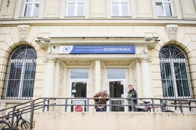 Zbyt drogie parkowanie przy szpitalach [REAKCJA24] - 1
