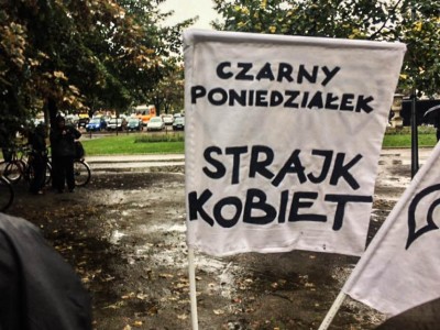 Czarny protest we Wrocławiu [DUŻO ZDJĘĆ] - 9