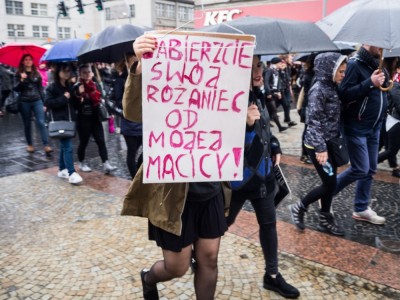Czarny protest we Wrocławiu [DUŻO ZDJĘĆ] - 6