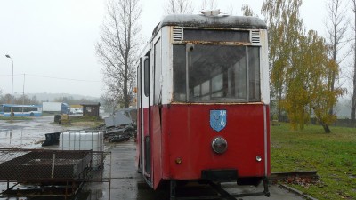 Zabytkowy tramwaj niszczeje w MPK. Miał być wyremontowany - 4