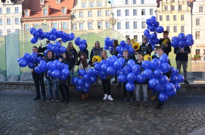 Wrocław świętuje Dzień Życzliwości (MNÓSTWO ZDJĘĆ) - 1