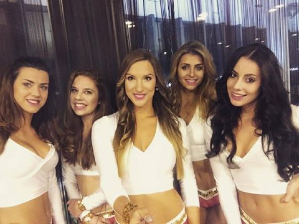 Wrocławskie cheerleaderki zatańczą na meczu NBA
