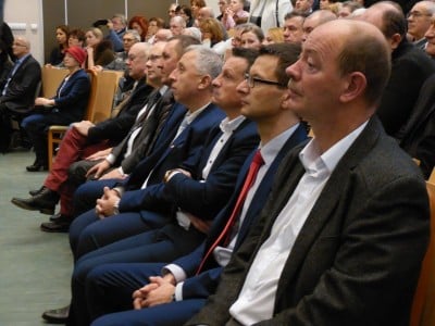 Wicepremier Morawiecki: Kilogram polskiego eksportu kosztuje 1,7 euro - 13