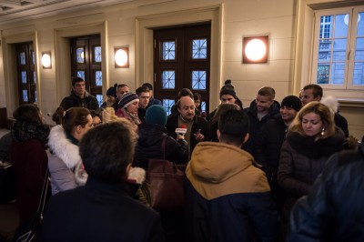 Kolejki obcokrajowców przed urzędem wojewódzkim [ZDJĘCIA] - 0