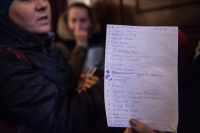 Kolejki obcokrajowców przed urzędem wojewódzkim [ZDJĘCIA] - 1