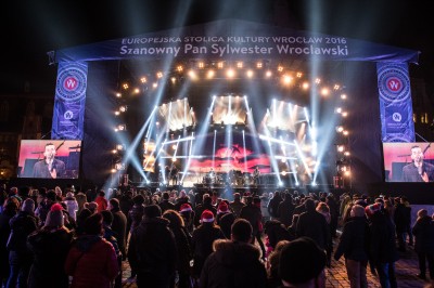 Witamy w 2017! Tak się bawiliśmy podczas Sylwestra na Rynku - 1