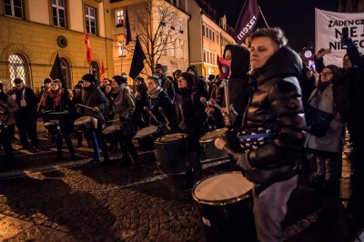 Wrocław: Protesty przeciwko atakom na obcokrajowc&oacute;w [WIDEO, ZDJĘCIA]