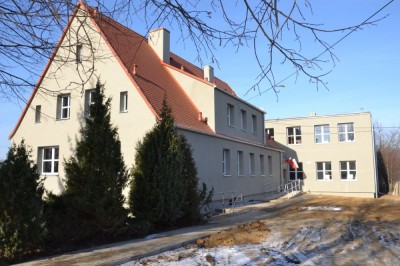 W Wińsku i Rudawie otwarto domy dla repatriant&oacute;w. Pierwsze rodziny wprowadzą się w czwartek
