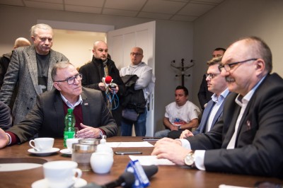 Ważą się losy Teatru Polskiego, a dyrektor prezentuje repertuar - 4