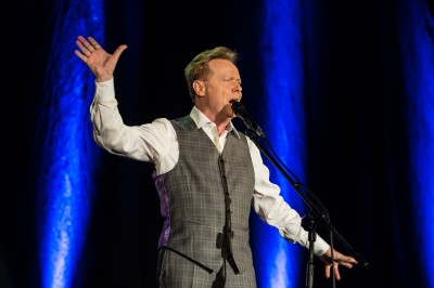 Michał Bajor w Sali Koncertowej Radia Wrocław. Na scenie gościnnie Ania Wyszkoni  - 6