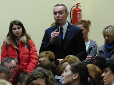 "Panie kuratorze, niech nam Pan pomoże". Rodzice walczą o małe szkoły - 7
