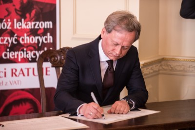 Ruszyła akcja pomocy dla szpitala w Aleppo (ZDJĘCIA) - 17