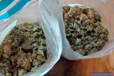 Chcieli sprzedać ponad 5.6 tys. porcji amfetaminy, marihuany i ekstazy. Zatrzymano 8 os&oacute;b