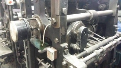 Zamiast na złom, trafi do muzeum. Zobaczcie niemal stuletnią maszynę drukarską [FOTO] - 9