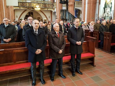 Wrocławianie upamiętniają ofiary zbrodni katyńskiej [FOTO] - 0
