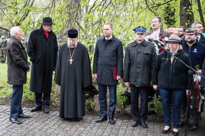 Wrocławianie upamiętniają ofiary zbrodni katyńskiej [FOTO] - 1