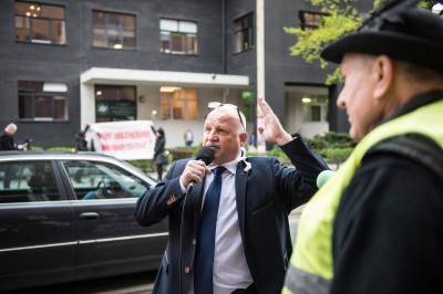 Więzienie za spalenie kukły Żyda. Jest prawomocny wyrok - 1