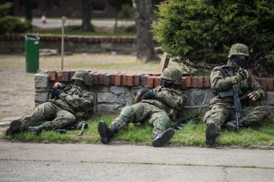 Strzały i wybuchy we Wrocławiu. Tak ćwiczyli żołnierze [ZDJĘCIA] - 11