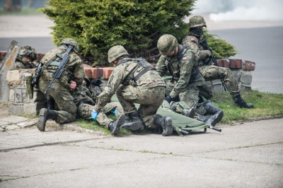 Strzały i wybuchy we Wrocławiu. Tak ćwiczyli żołnierze [ZDJĘCIA] - 13