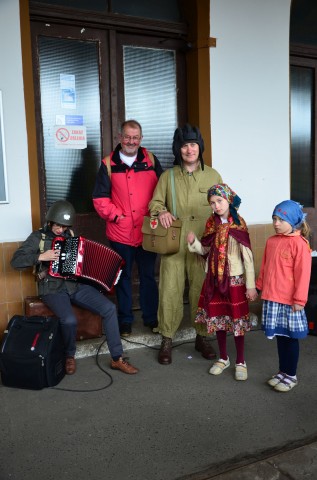Pociągiem na Ziemie Odzyskane. Odtworzą podróż repatriantów na Dolny Śląsk [FILM] - 1