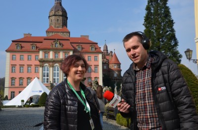Książ zasypany kwiatami. Rozpoczął się Festiwal Kwiatów i Sztuki [ZDJĘCIA] - 1