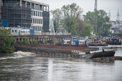 Zarwało się nabrzeże Odry we Wrocławiu [FOTO, FILM] - 3