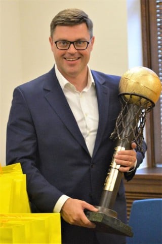 Ślęza Wrocław u marszałka. Koszykarki dostały nagrodę sportową - 7