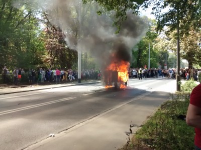 Pożar podczas pochodu juwenaliowego. Siedem osób poszkodowanych - 0