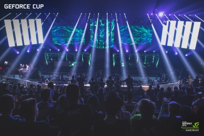 W Hali Stulecia słychać wystrzały karabinów. Do Wrocławia zjechali gracze i fani esportu - 0