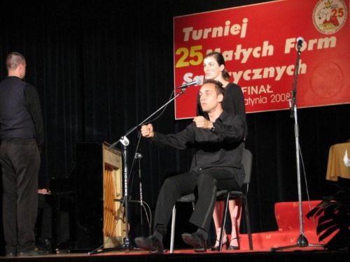 Kabaret Puk zdobył tytuł Króla Łgarzy (Zobacz) - Kabaret Puk w akcji (Fot. Piotr Słowiński / Radio Wrocław)