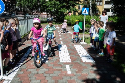 Dzień Dziecka trwa - tak jest w przedszkolu przy Glinianej we Wrocławiu - 6