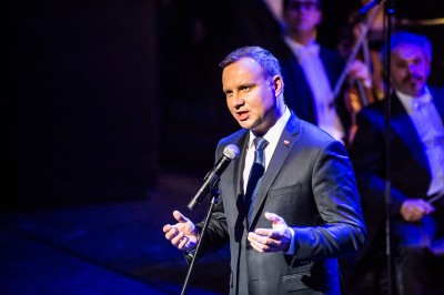 Prezydent Andrzej Duda i minister kultury Piotr Gliński na obchodach 200-lecia Ossolineum - 8