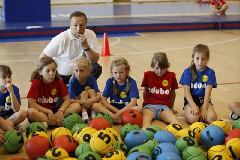Na wrocławskim AWF-ie wymyślili piłki, które uczą. Korzystają z nich dzieci w całej Europie - 