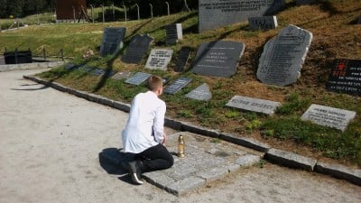 Uczeń przeprosił za głupi żart w obozie Gross-Rosen - 3