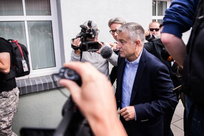 Władysław Frasyniuk przesłuchany na komisariacie - 0