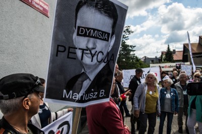 Władysław Frasyniuk przesłuchany na komisariacie - 2