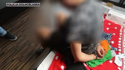 3 miesiące aresztu dla podejrzanego o fałszywą zbi&oacute;rkę pieniędzy