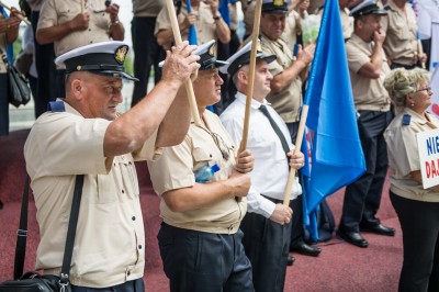 "Nie lejcie wody, dajcie pieniądze" - pikieta we Wrocławiu - 10