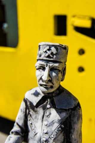 Nowa atrakcja turystyczna Wałbrzycha. To... górnicy z porcelany - 9