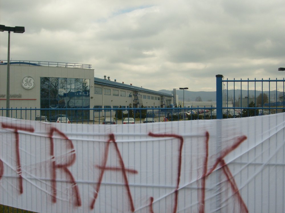 Kłodzko - protest załogi General Electric  - Tekst i foto: Agnieszka Szymkiewicz