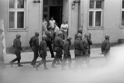 Zbrodnia Lubińska: Telefon do Kiszczaka, broń sprzedana do Algierii, gipsowanie dziur po kulach - 8