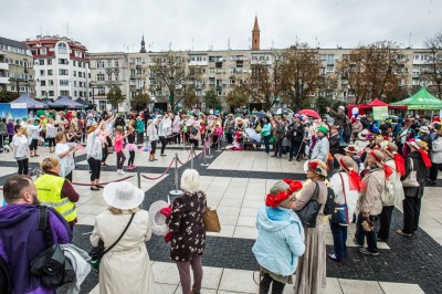 Marsz Kapeluszy rozpoczął Dni Seniora [ZDJĘCIA, PROGRAM] - 11