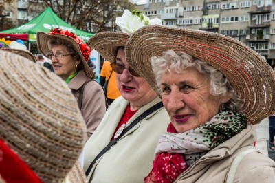Marsz Kapeluszy rozpoczął Dni Seniora [ZDJĘCIA, PROGRAM] - 13