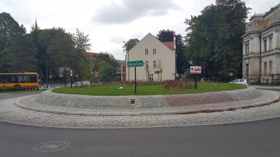 Plac Solidarności w Wałbrzychu do poprawki [ZDJĘCIA] - 7