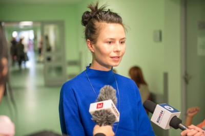 Magda Kumorek czytała małym pacjentom [ZDJĘCIA] - 0