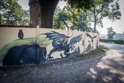 Wrocław: Odsłonięto odnowiony mural na ogrodzeniu wrocławskiego zoo  - 9