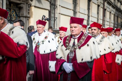 Uroczyste Gaudeamus zabrzmiało rano na wrocławskich uczelniach [FOTO] - 13