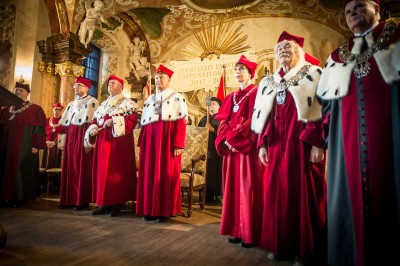 Uroczyste Gaudeamus zabrzmiało rano na wrocławskich uczelniach [FOTO] - 17