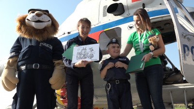 Radość dziecka cenniejsza niż wszystko. Policjanci spełnili marzenie 11-letniego Kacpra [FOTO, WIDEO] - 9